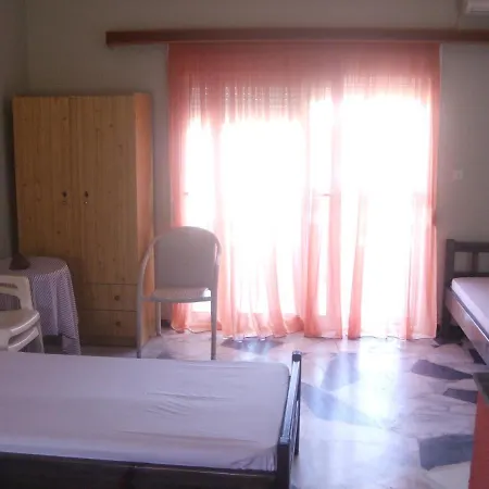 Apartament Meltemi *